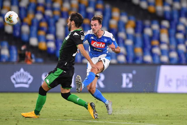 中国男篮1分险胜新西兰 李凯尔18分+致胜抢断